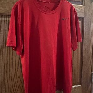 Nike Men's Red Short Sleeve Tee